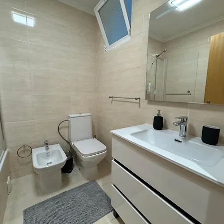 Apartment Private - Ac - 3 Min To Arroios Metro