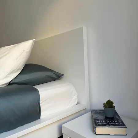 Private - Ac - 3 Min To Arroios Metro Apartamento *