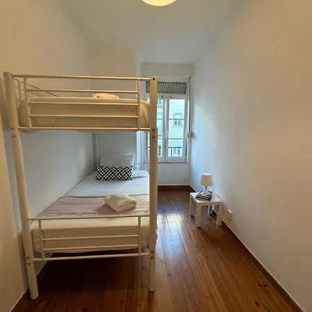 In Arroios * Лиссабон