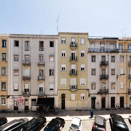 Private - Ac - 3 Min To Arroios Metro Apartamento