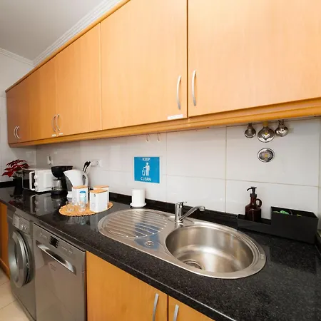 Private - Ac - 3 Min To Arroios Metro Apartamento Lisboa